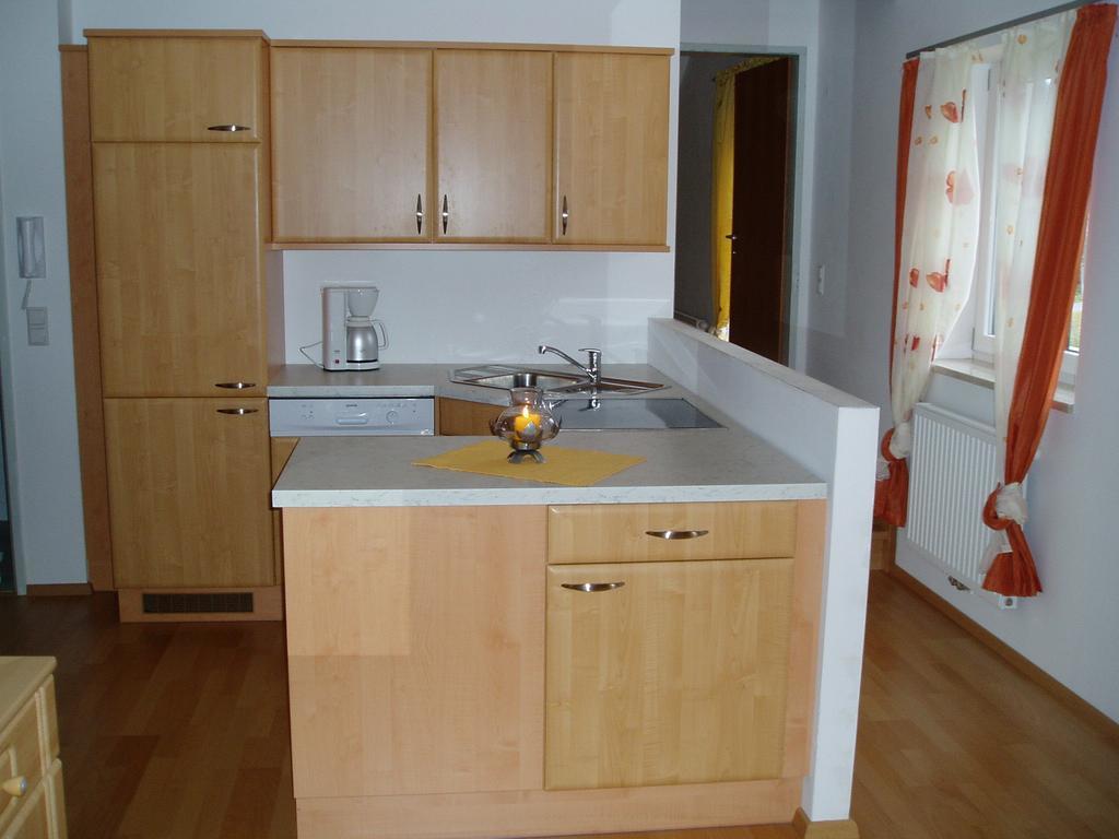 Pension Puhringer Mondsee Rum bild